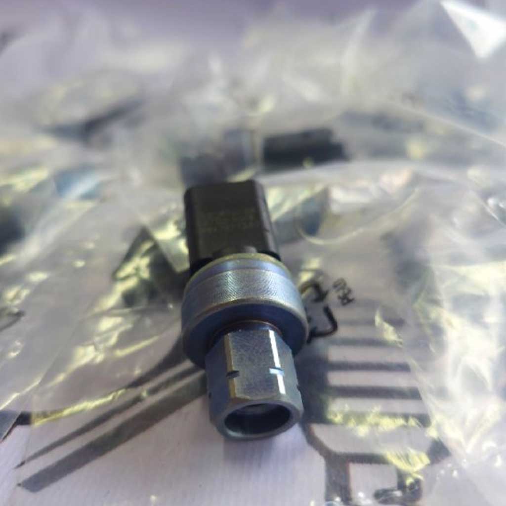 کلید سه کاره کولر 206 طرح قدیم  اصلی با ضمانت