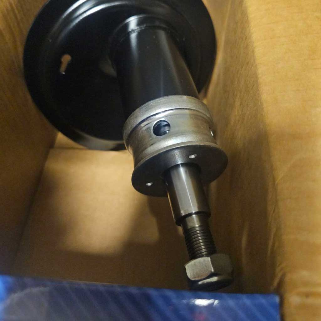 کمک جلو روغنی 206 207 رانا برند آپکو  کیفیت عالی  چپ و راست دارد